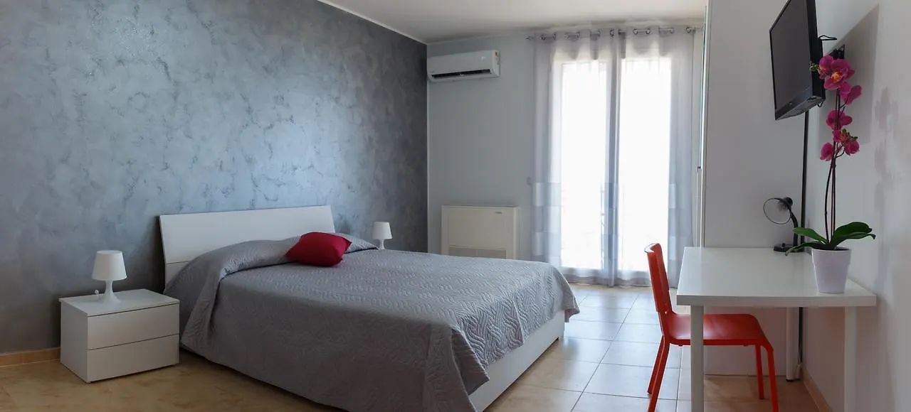 Bed & Breakfast B&B Mediterraneo Floridia
